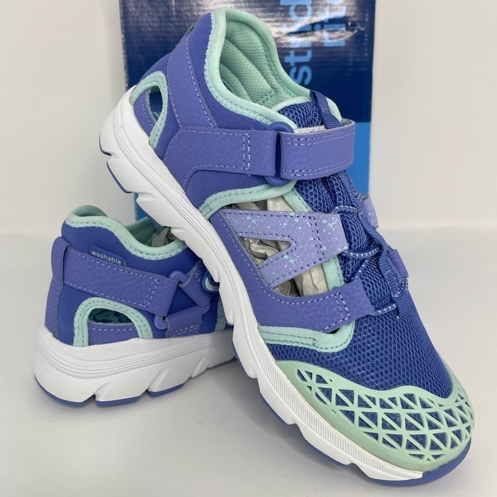 Stride Rite
Toddler & Little Girls Made2Play Nesta Sneaker Sandals Sz 2w